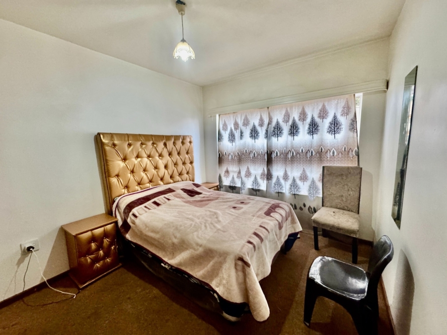2 Bedroom Property for Sale in Potchefstroom North West